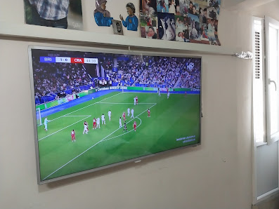 AY ELEKTRONİK//UYDUCU//&TELEVİZYONCU//ÇANAK ANTENCİ//TV TAMİR//TV DUVAR MONTAJ//ANTEN SERVİSİ Yerel İşletme fotoğrafı 5